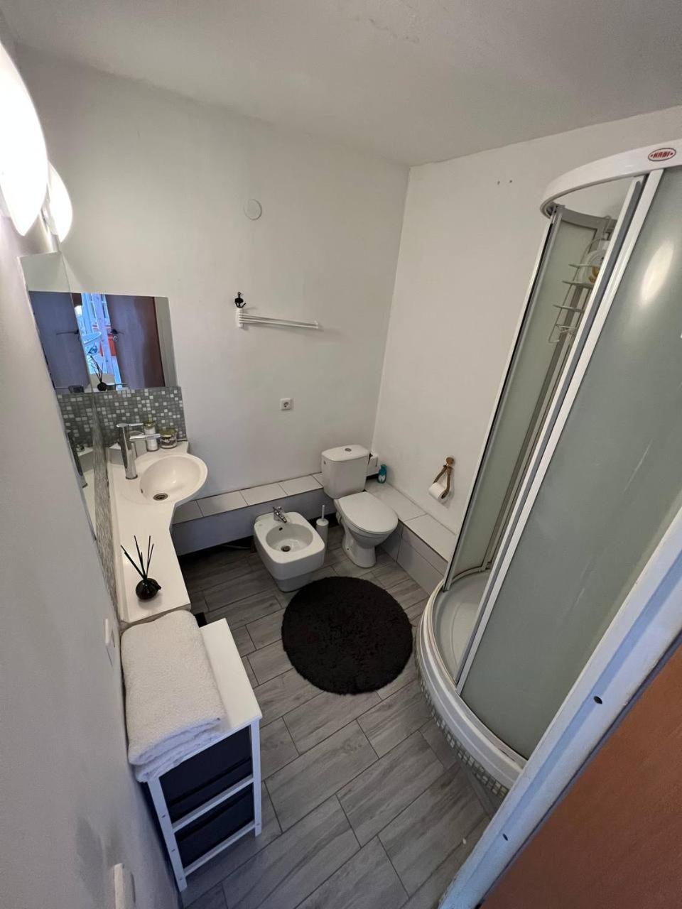 Jurgis Guest House Kaunas Ngoại thất bức ảnh